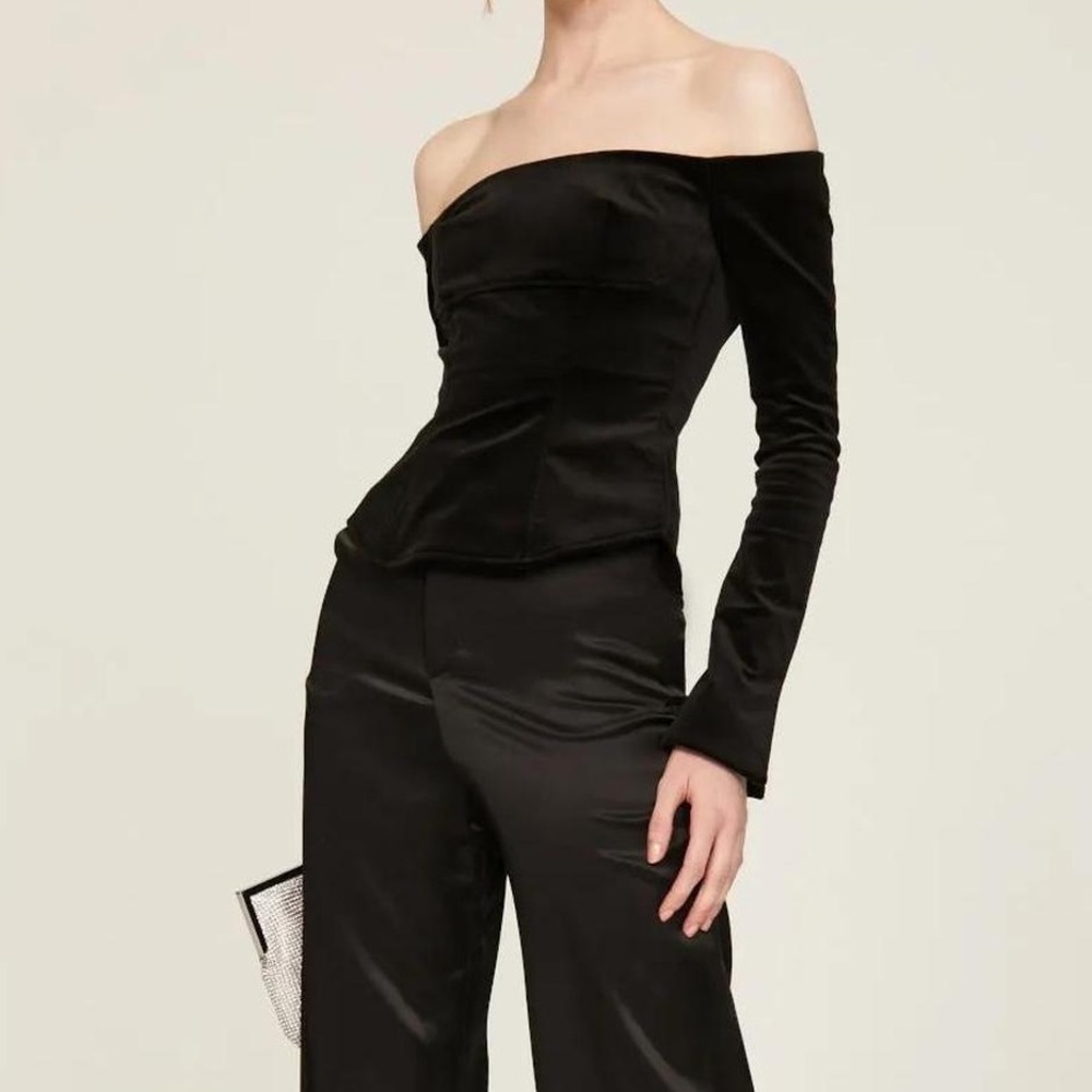 A.L.C CASSIE OFF THE SHOULDER VELVET TOP